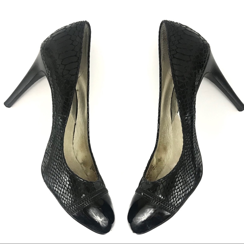 Michael Kors Black Pumps